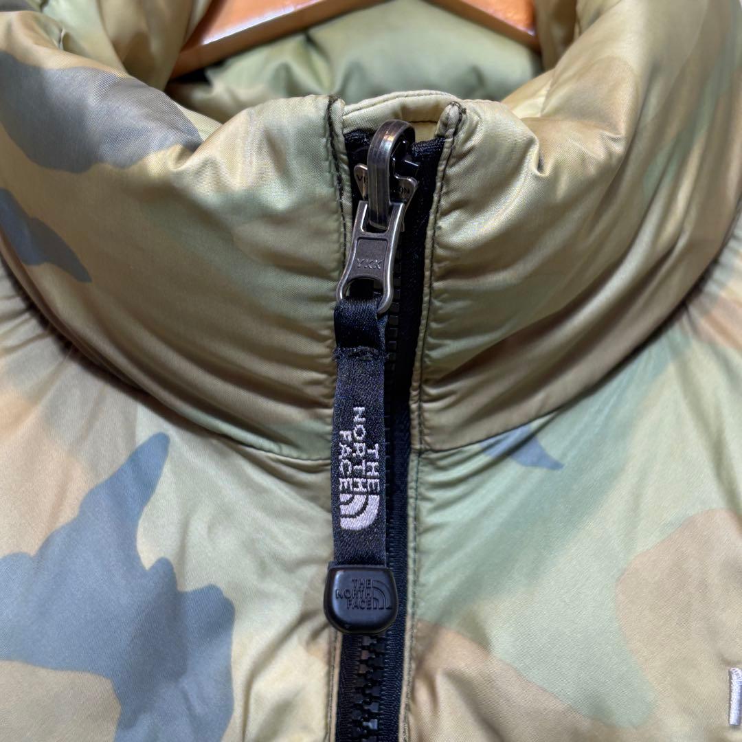 ザノースフェイス☆ダウンベスト　Ｍ　迷彩柄　ヌプシ