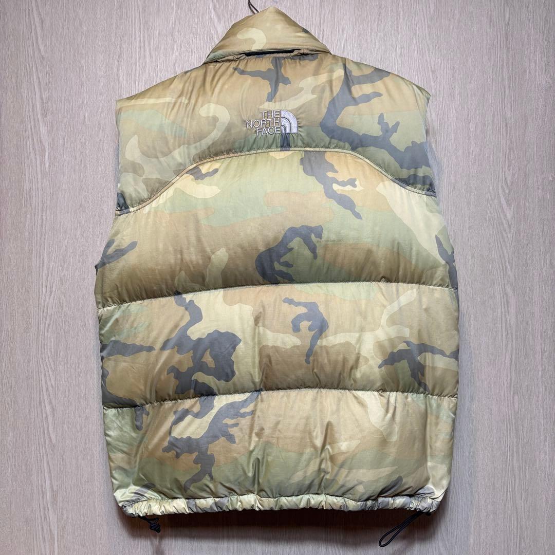 ザノースフェイス☆ダウンベスト　Ｍ　迷彩柄　ヌプシ