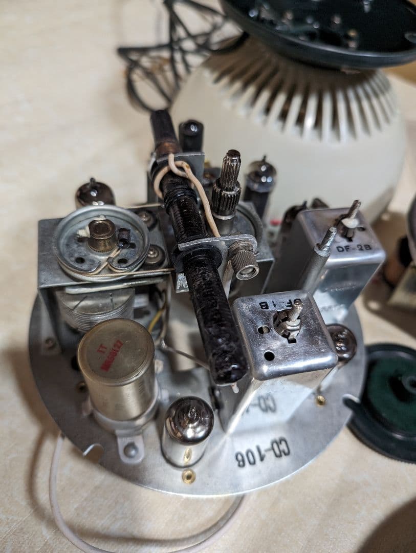 Bluetooth東芝マーキュリー真空管ラジオ　5LE-92