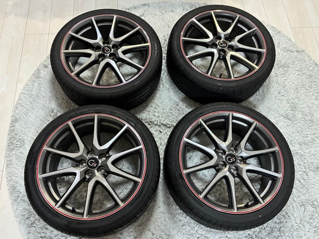 30プリウスG's 18インチ純正レッドラインホイール　4本セット（タイヤ付き）