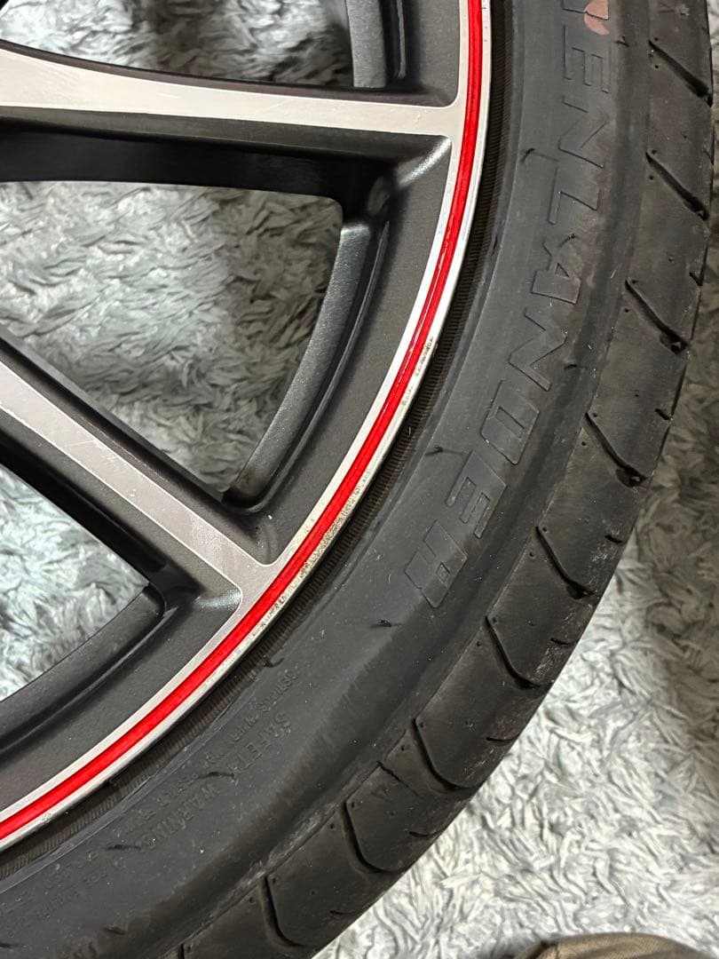 30プリウスG's 18インチ純正レッドラインホイール　4本セット（タイヤ付き）