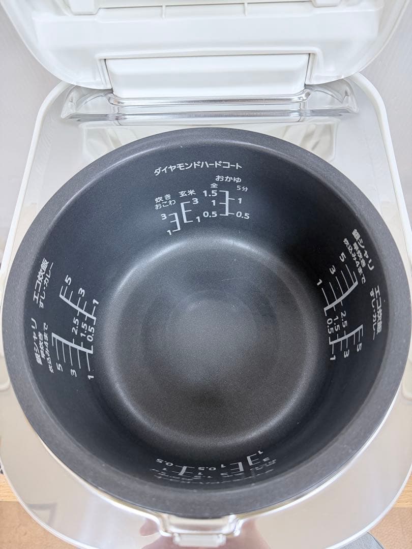 Panasonic IHジャー炊飯器SR-HX107 1.0L 2018年製