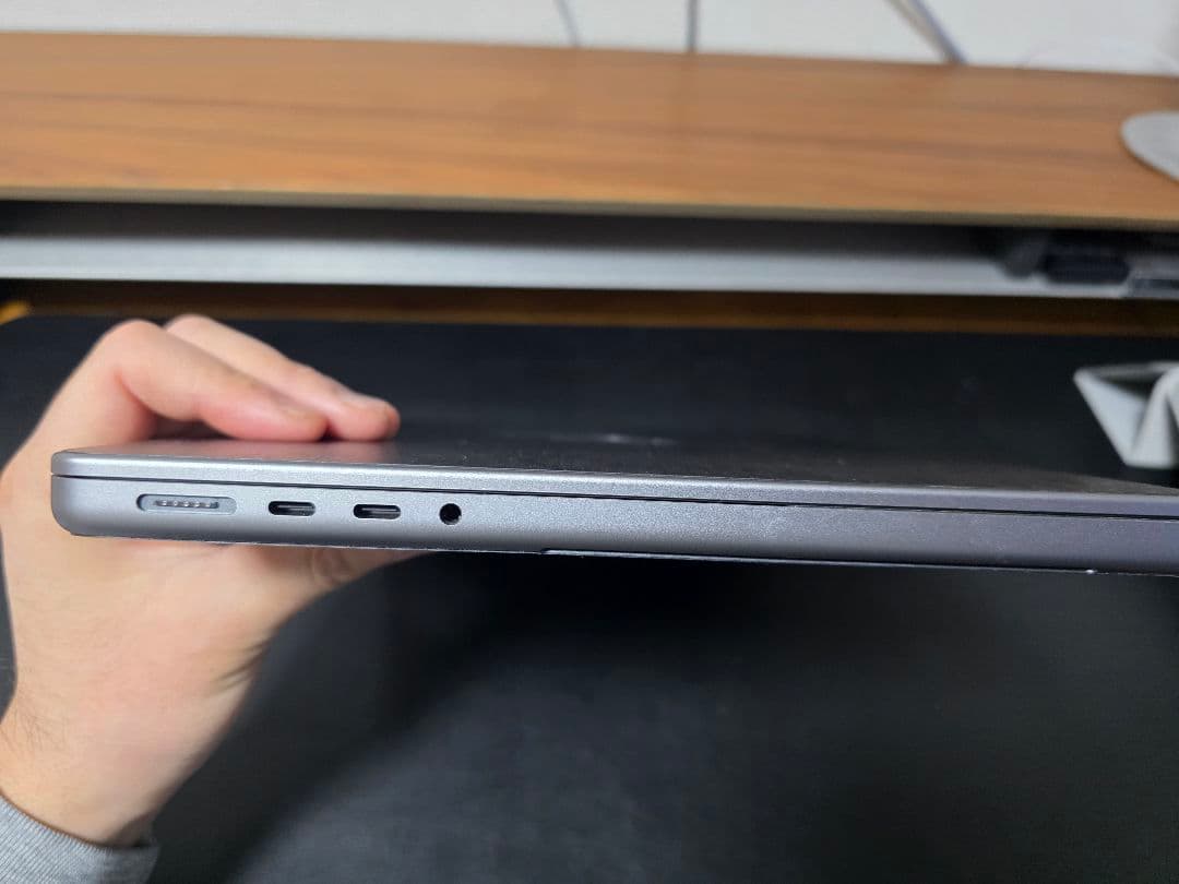 MacBook Pro 14インチ M2 Pro 16GB 1TB usキー