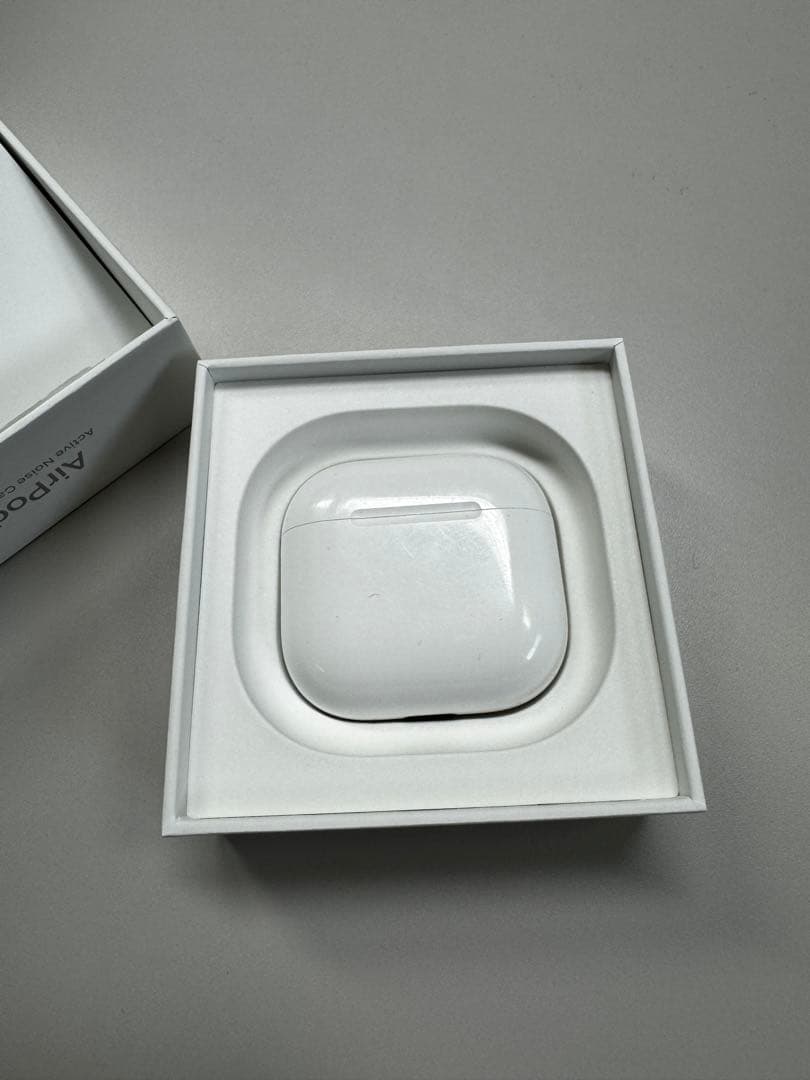 AirPods 4 ANC 本体 箱 充電ケース付き