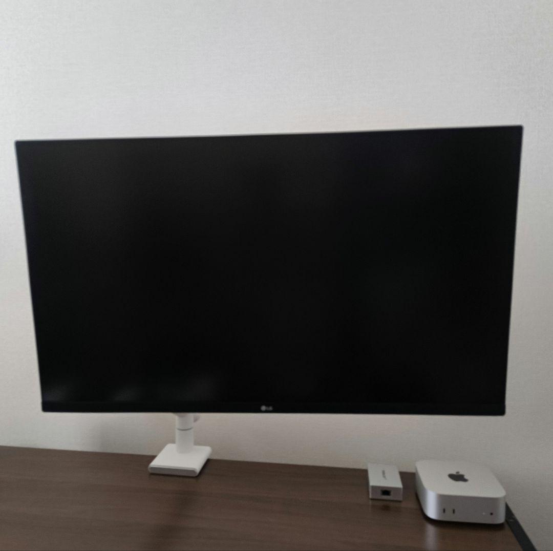 【美品】LG 32UQ750-W 31.5インチ 144hz 4Kモニター