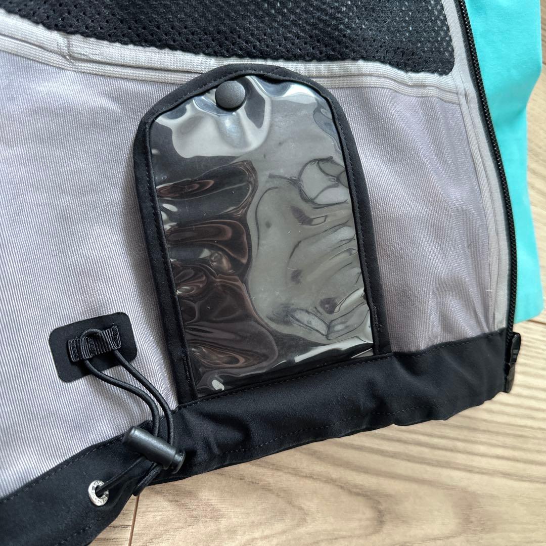 専用　DESCENTE スキーウェア　上下セット　L サイズ　デサントチーム