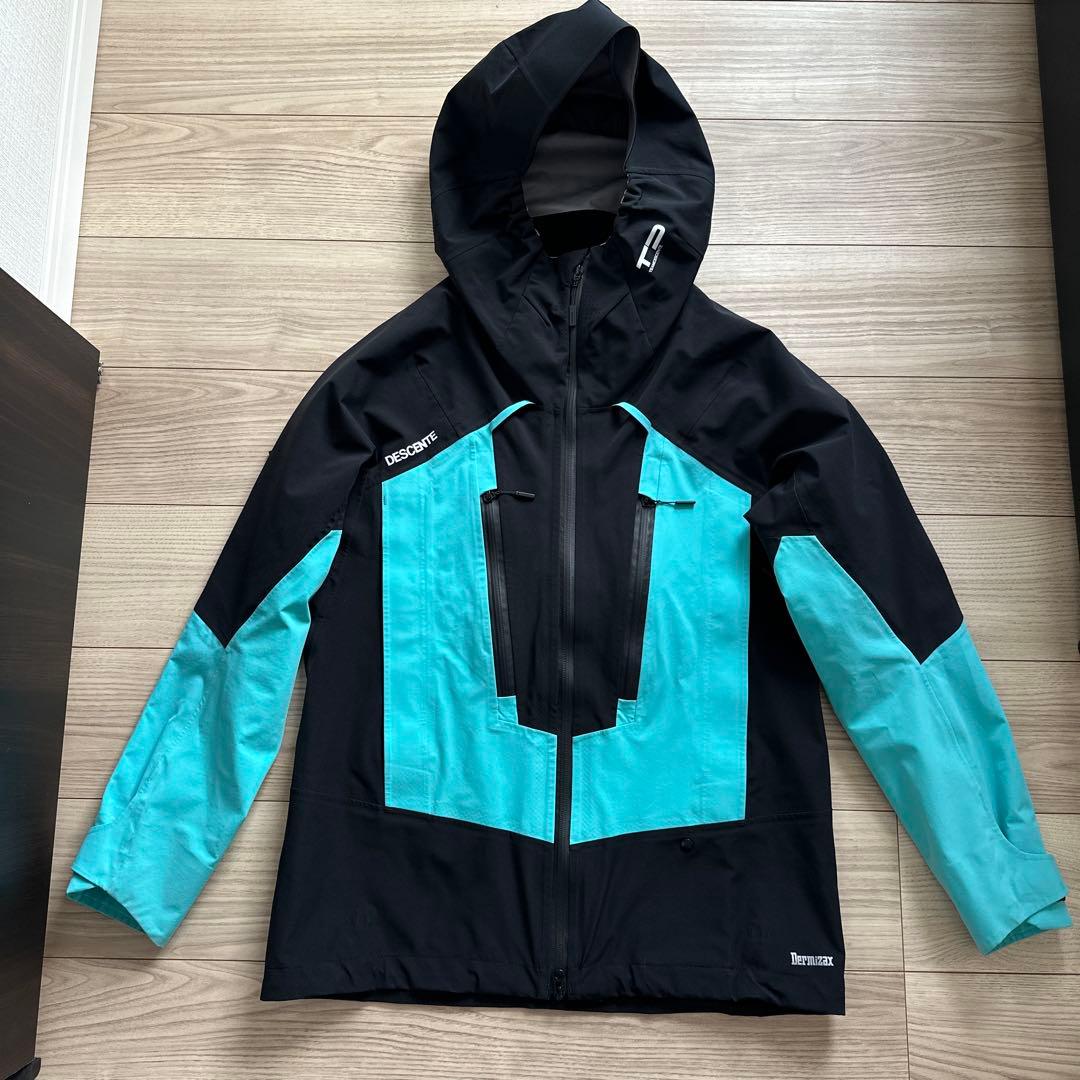 専用　DESCENTE スキーウェア　上下セット　L サイズ　デサントチーム