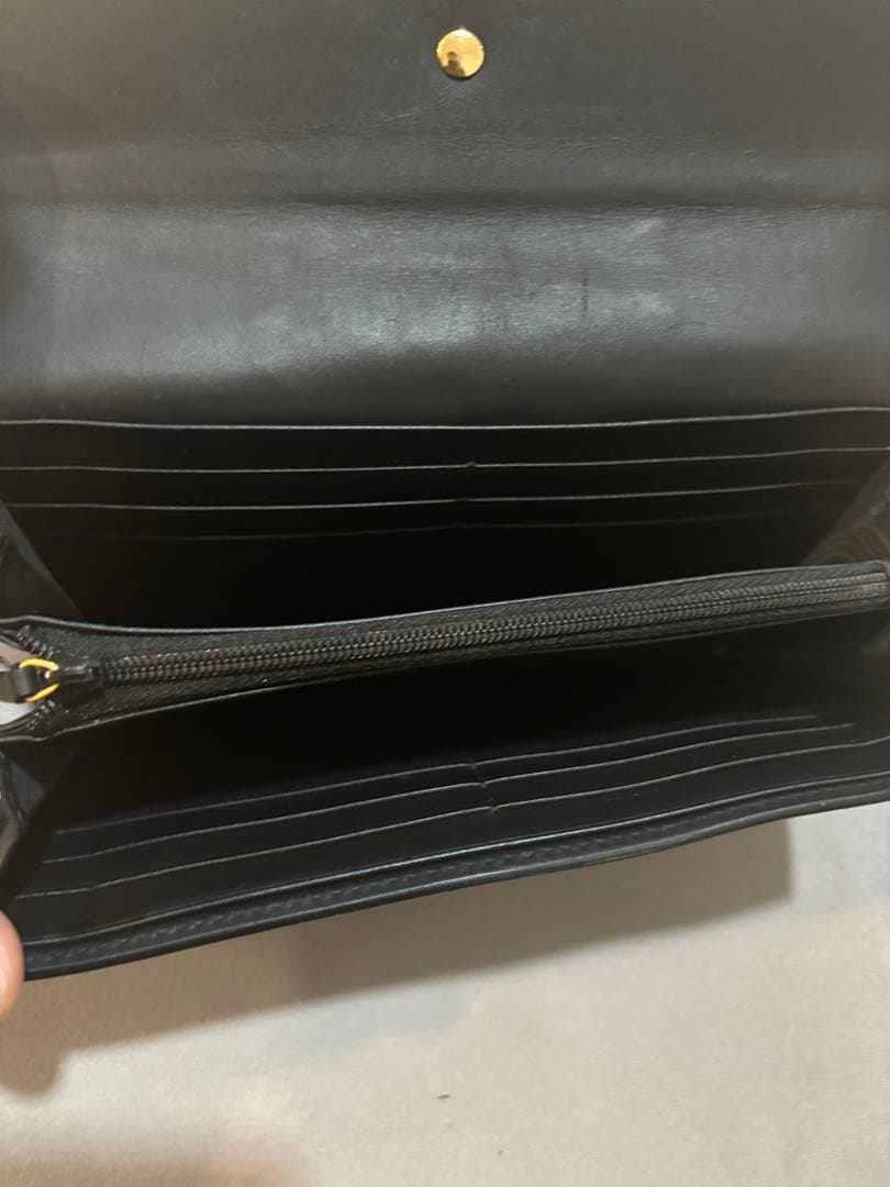 GUCCI グッチ 長財布 シェリーライン ブラック レザー 金具