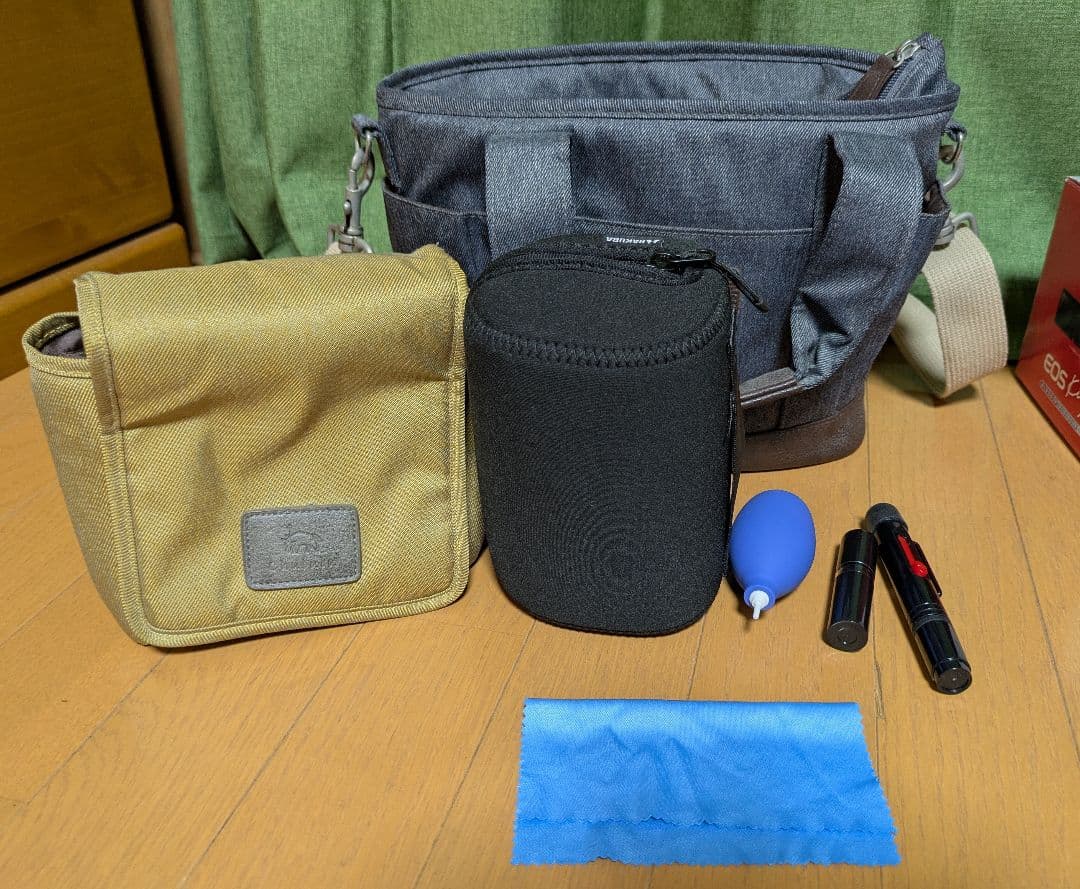 Canon EOS Kiss X9i デジタル一眼レフカメラ　カバン等セット