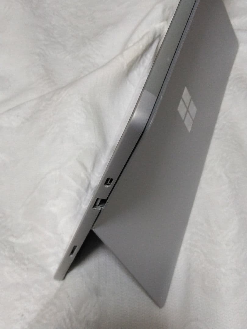 Microsoft Surface Pro 7 8GB 128GB　美品