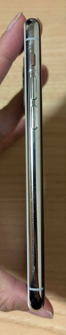 iPhone 11 pro シルバー　64GB SIMフリー