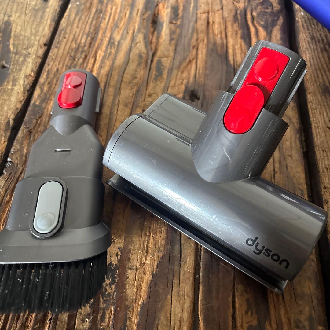 ダイソン dyson V7 fluffy スタンド付