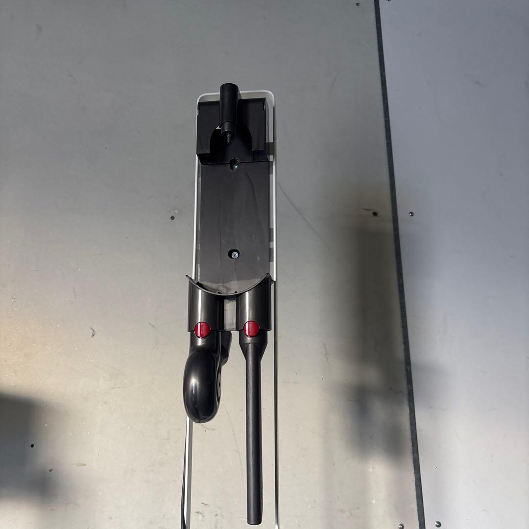 ダイソン dyson V7 fluffy スタンド付