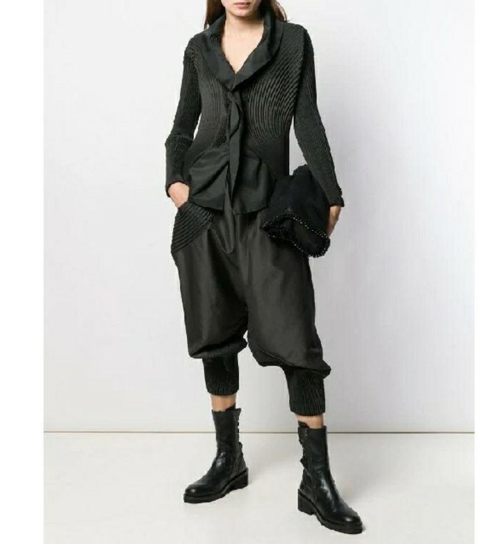 美品　ISSEY MIYAKE　イッセイミヤケ スチーム　サルエルパンツ