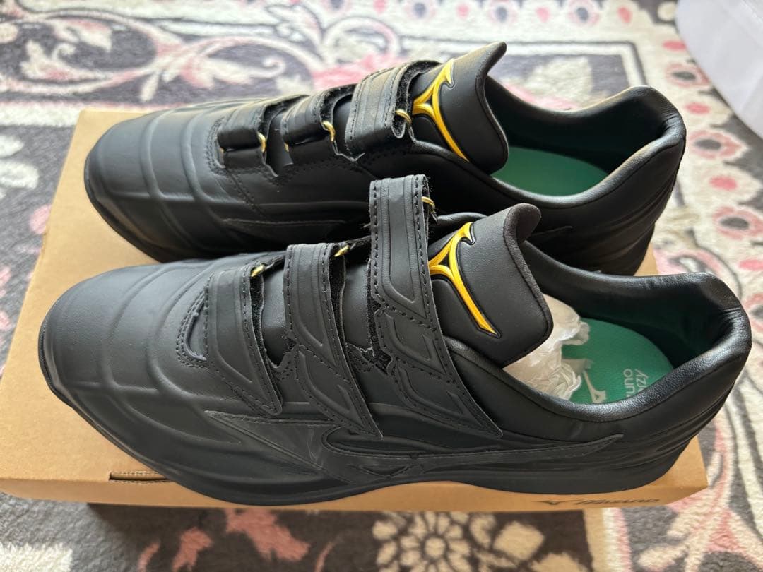 MizunoPro ブラック トレーニングシューズ