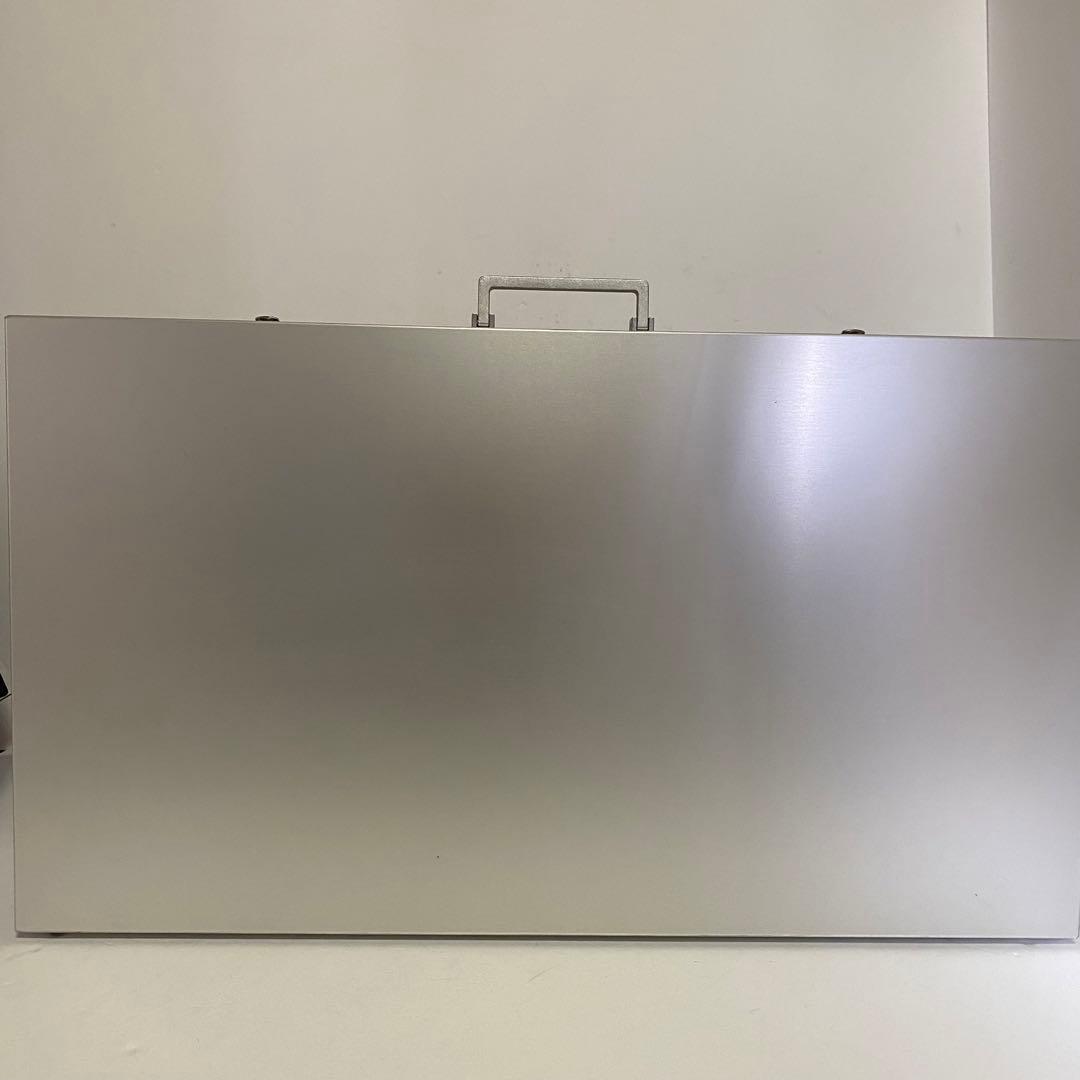 ソウメイ　アタッシュケース　ル　セクストゥール　レッド　ブラック　シルバー