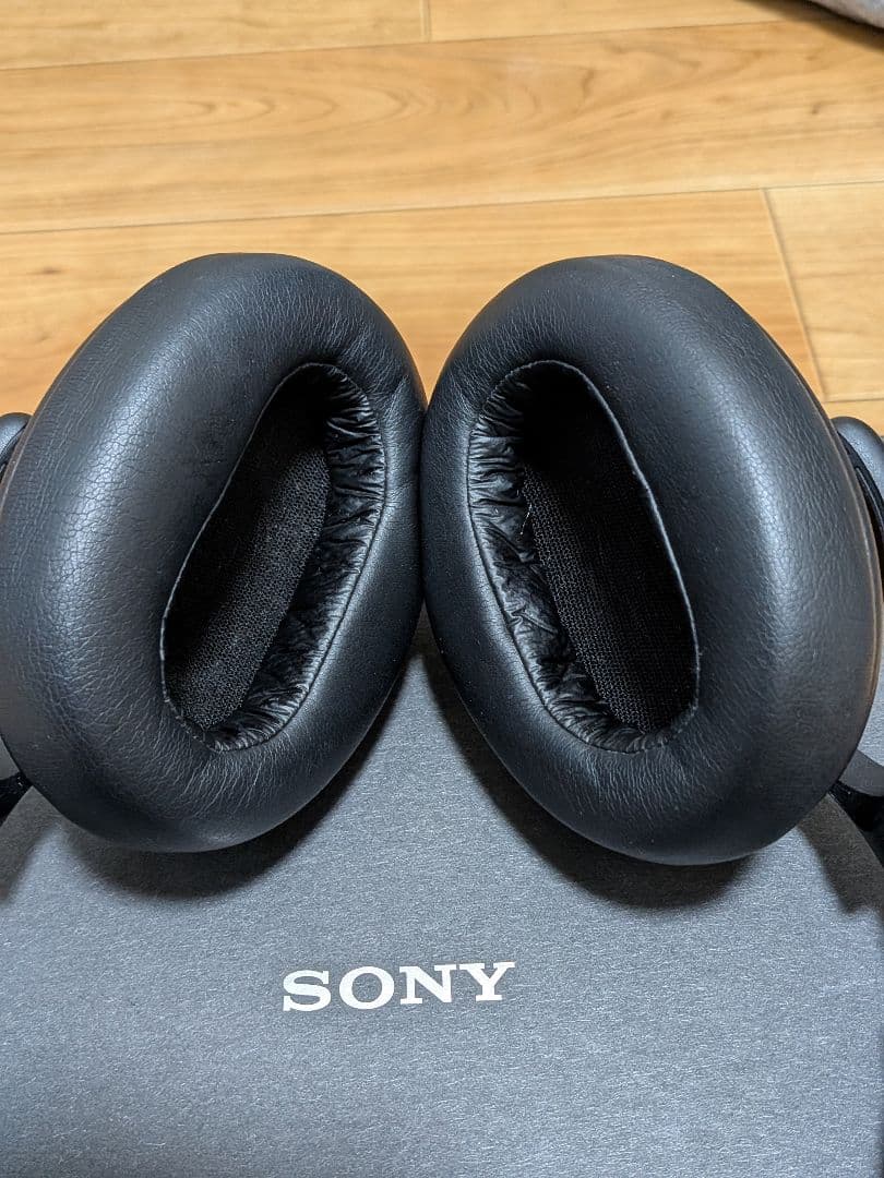 Sony ソニー 有線ヘッドホン MDR-1AM2（ブラック）