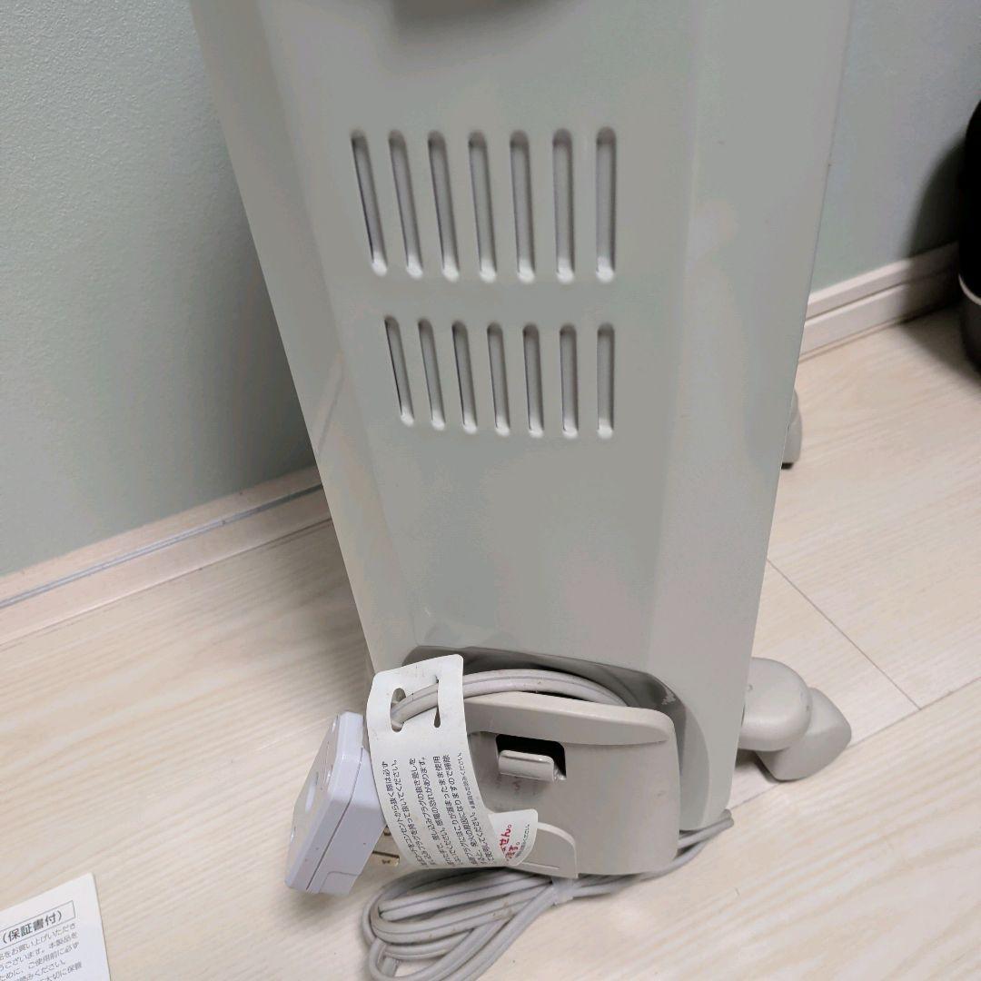 デロンギ オイルヒーター 8~10畳用 KHD410812-GC