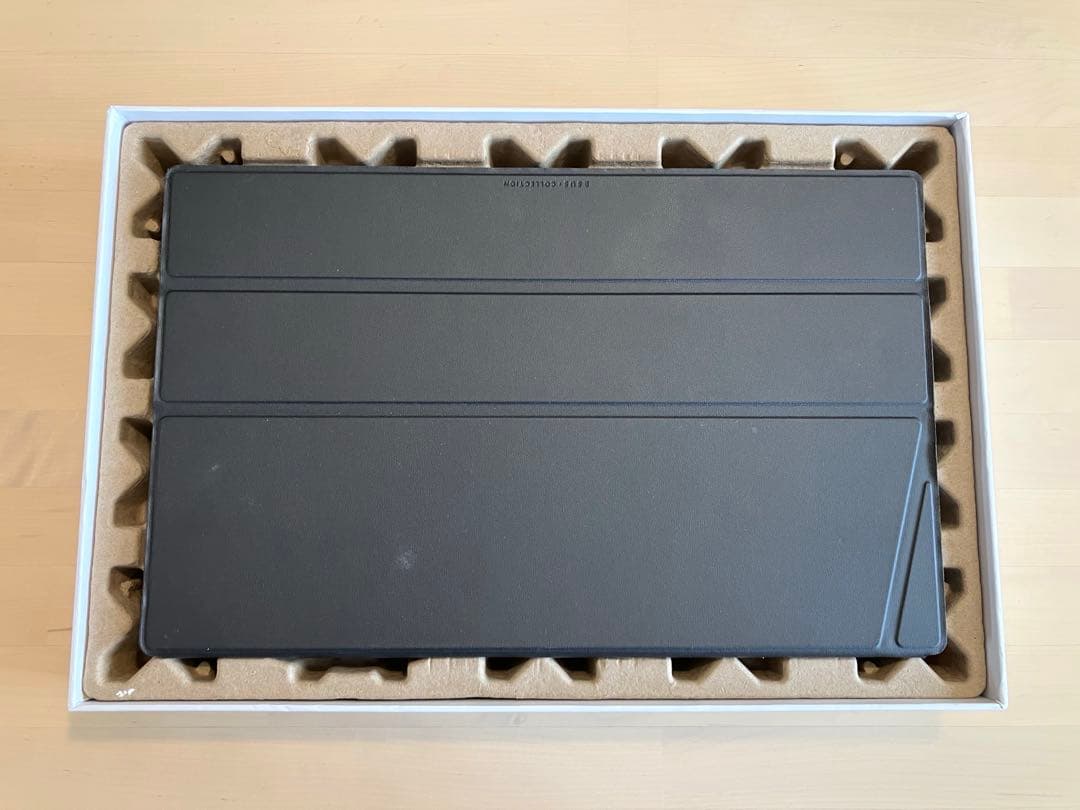 ASUS 15.6 モバイルモニター　MB16AC　VESAマウント付