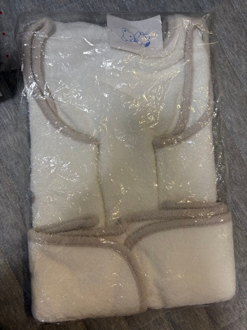 familiar スリーピングベスト 白　スリーパー　サイズ60-90