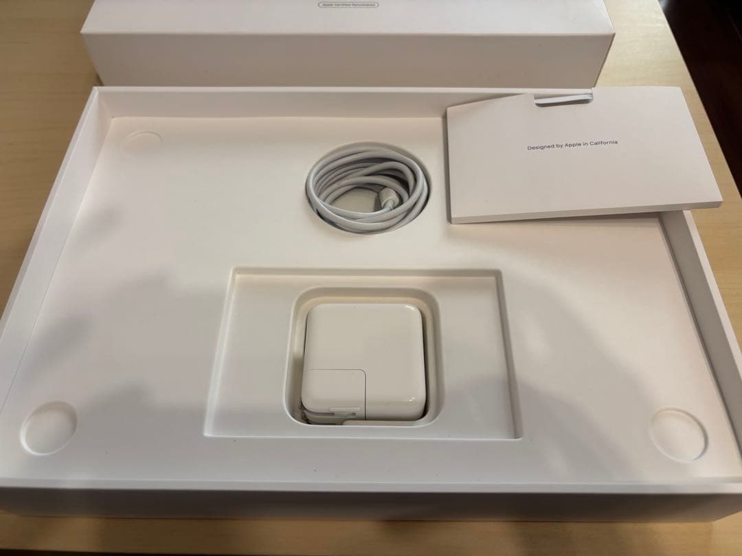 （美品）MacBook Air 13-inchシルバー （2020）