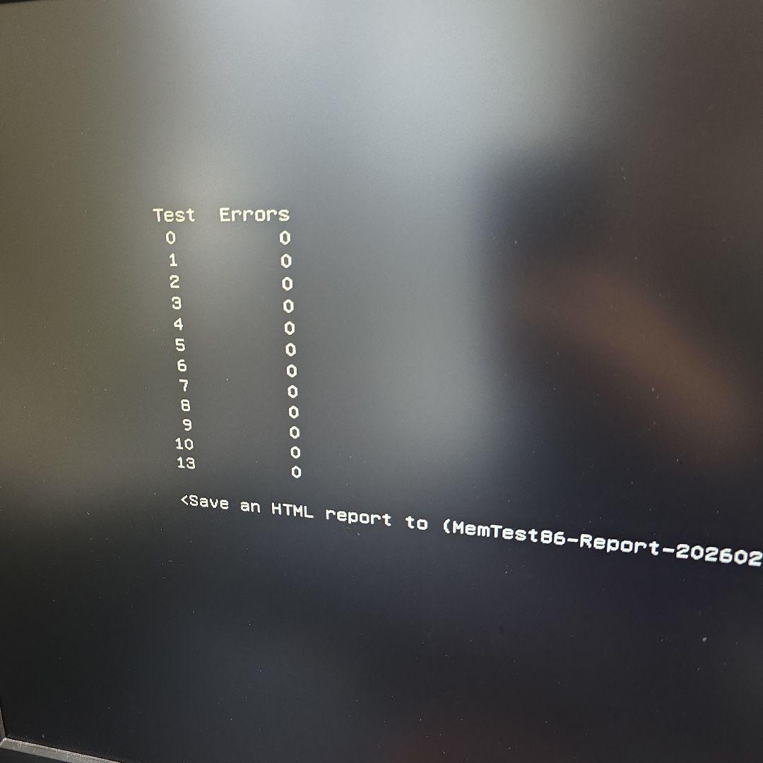 G.Skill F4-3200C16D-16GSXWB 8GB×2枚 16GB