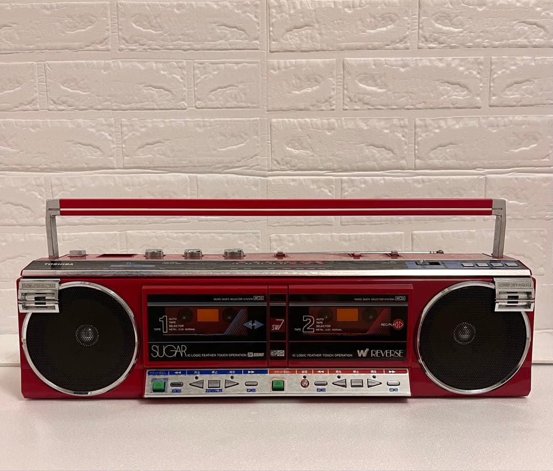 TOSHIBA 東芝　シュガーダブルラジカセ　昭和レトロ　赤 ジャンク品