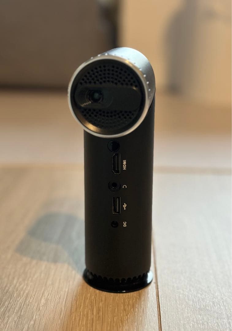 【良品】モバイルプロジェクター FunLogy X-03