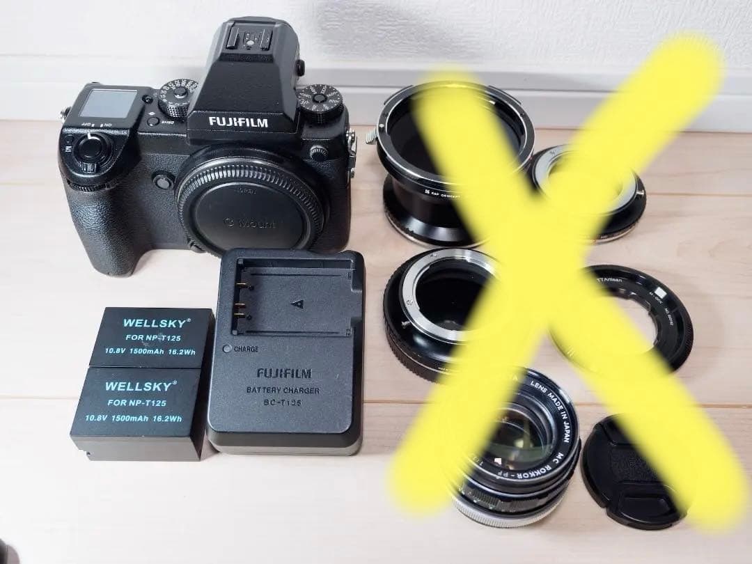 美品 FUJIFILM GFX50S レンズ アダプターx4 バッテリーx2