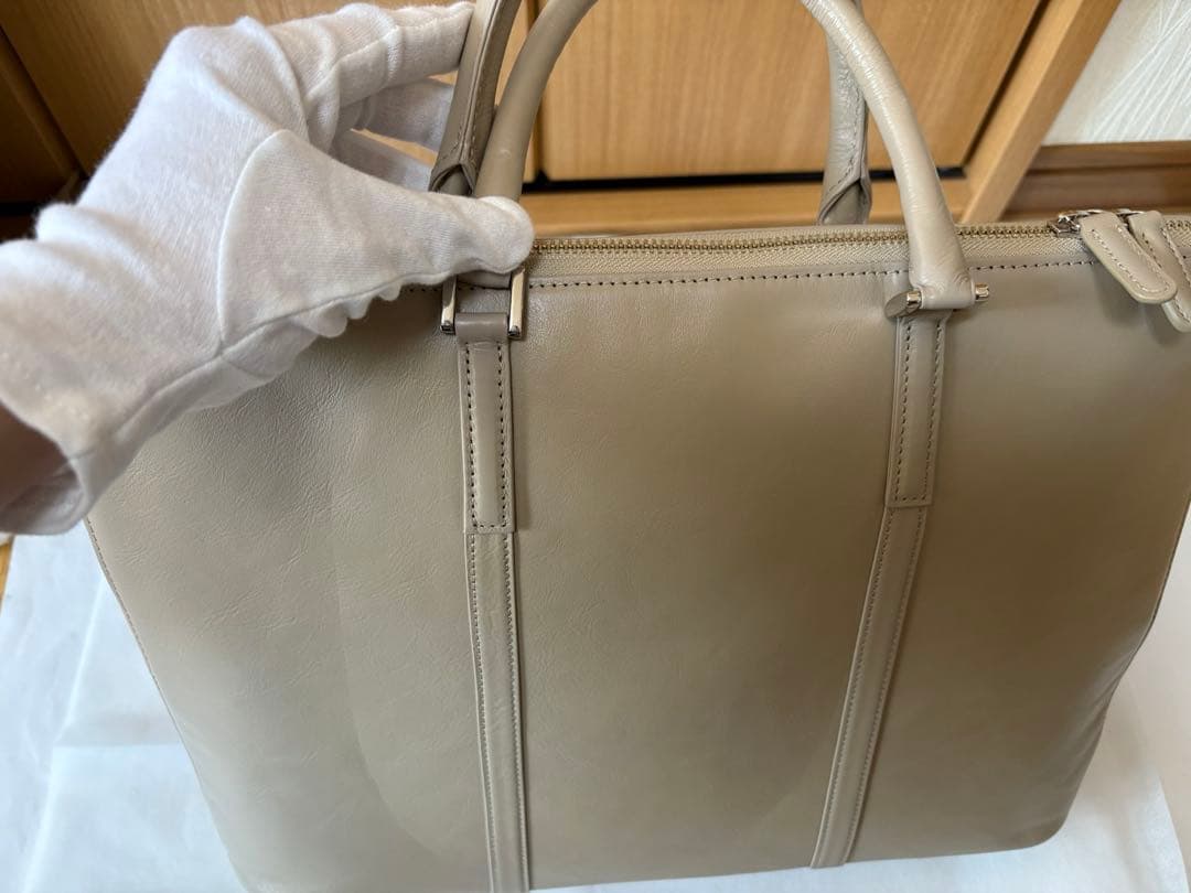✨新品✨ビジネスレザーファクトリー　スリムビジネスバッグ✨カラー:サンドベージュ