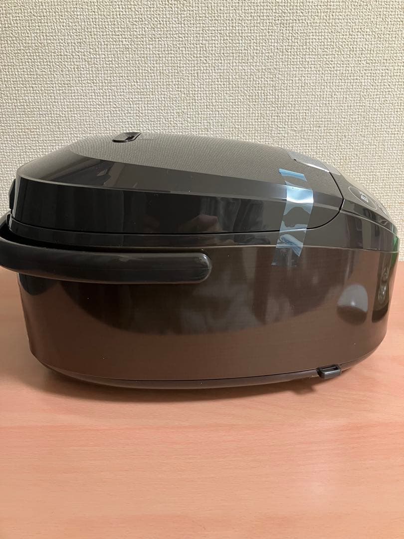 【新品】タイガー 炊飯器 IH 5.5合炊き JPW-D100T ブラウン