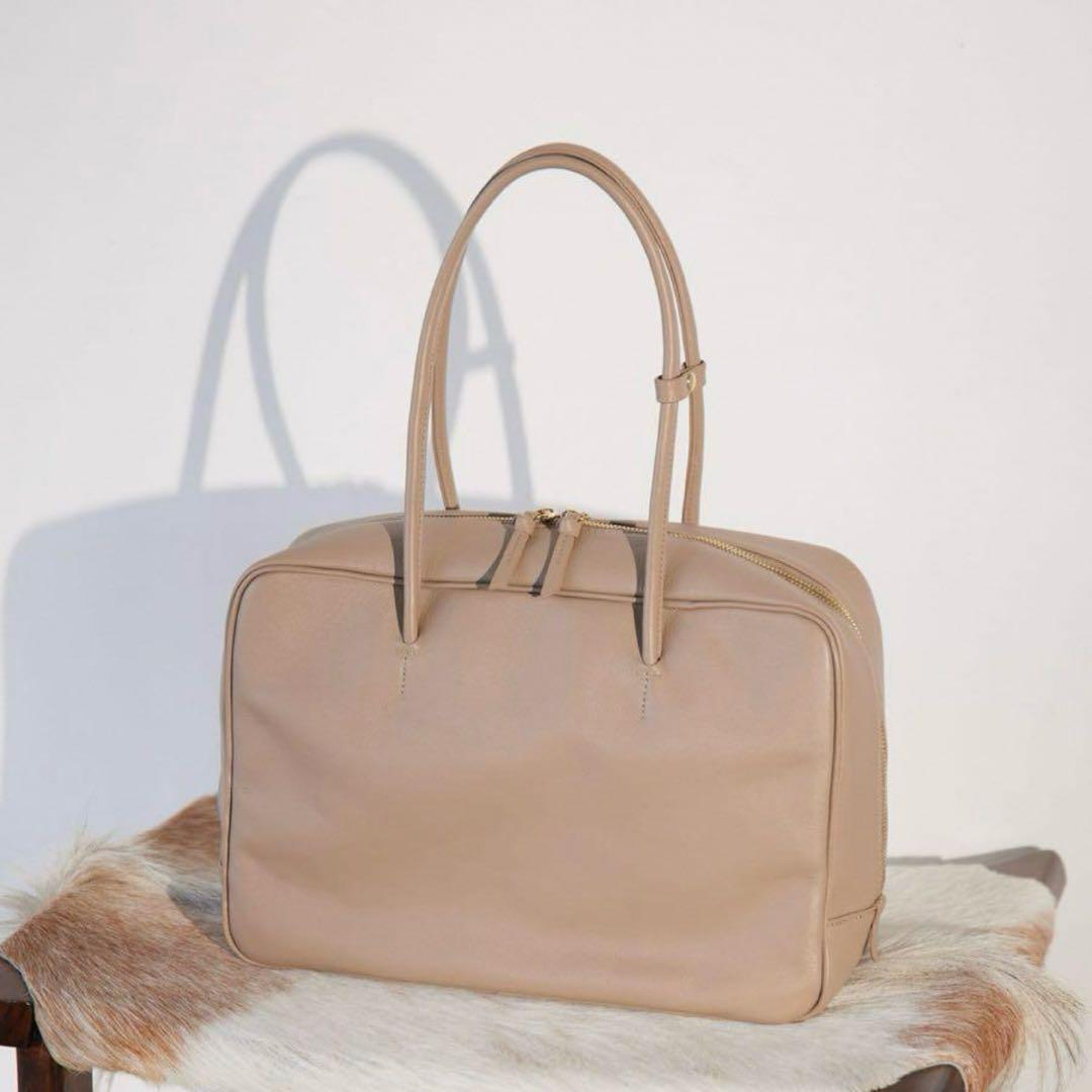 ウィムガゼット【Hoaw.】スクエアトートバッグ