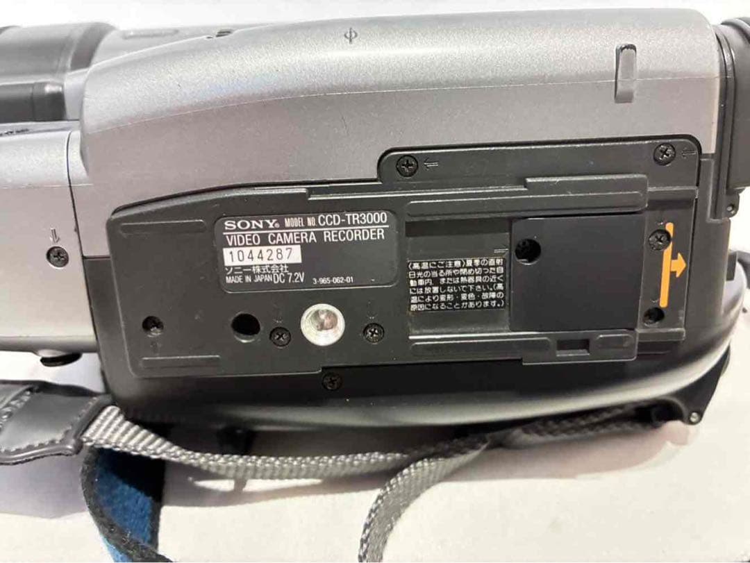 ビデオカメラ SONY CCD-TR3000
