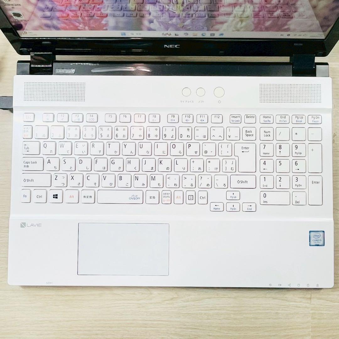 爆速SSD✨Windows11 ノートパソコン オフィス カメラ i5 白