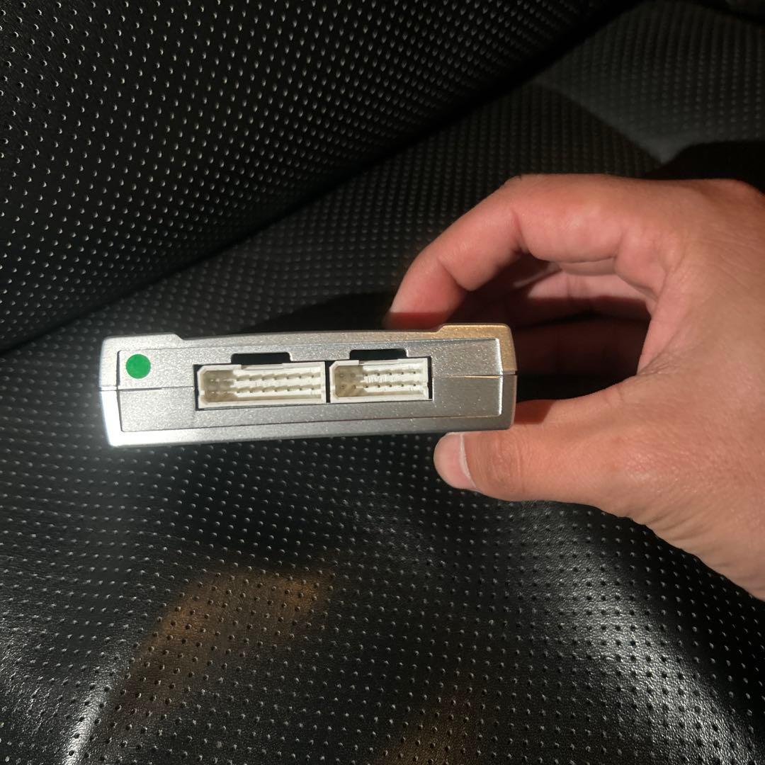 30セルシオ エアサスコントローラー　ucf31