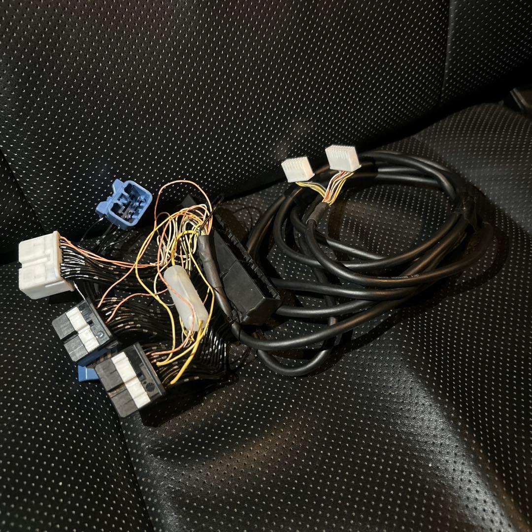 30セルシオ エアサスコントローラー　ucf31