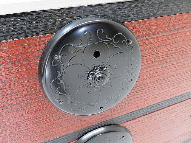 ぶ*〜様 伝統工芸/国産品　米沢箪笥　黒/朱塗り着物箪笥　　木釘/和箪笥/刀箪笥
