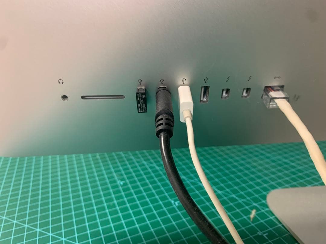 iMac27インチ Retina 16GB SSD500 i5