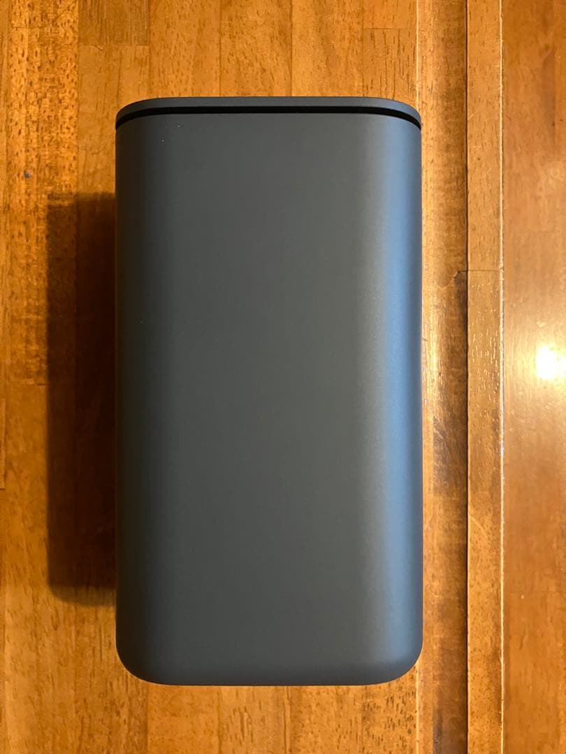 【箱付き美品】docomo  5G ホームルーター