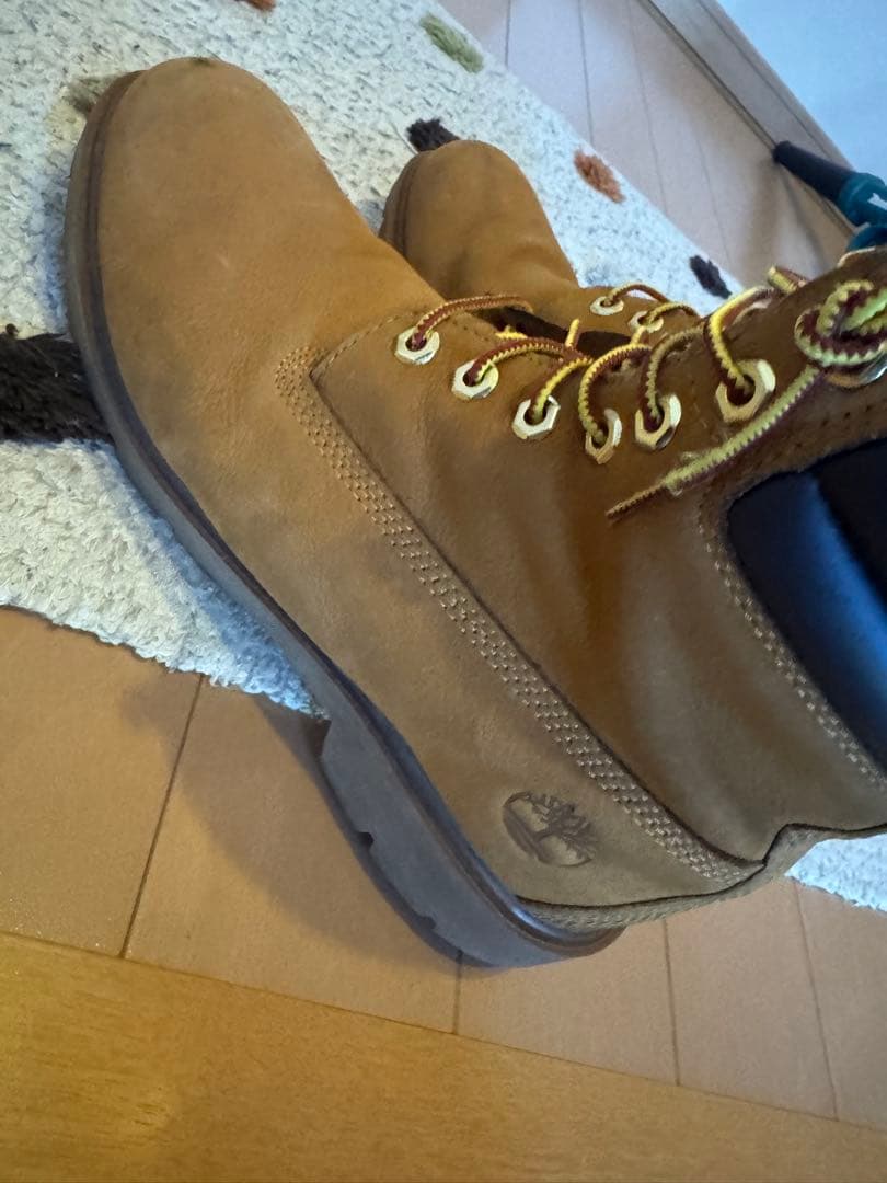 Timberland イエロー　6インチブーツ