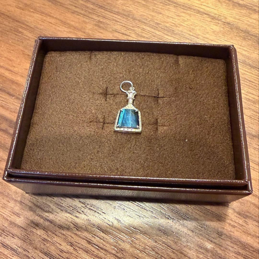 agete ネックレスチャーム