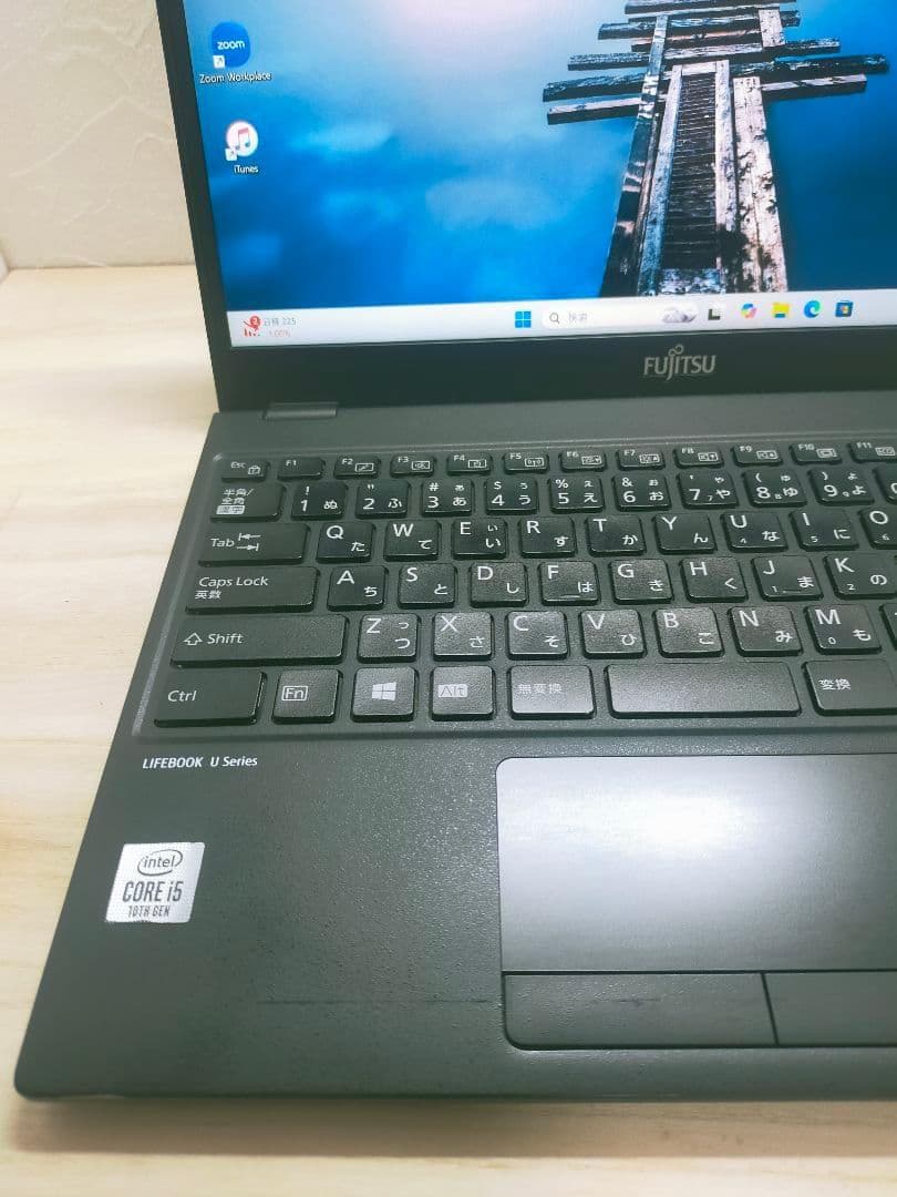 Windowsノート本体 FUJITSU LIFEBOOK U9310/E