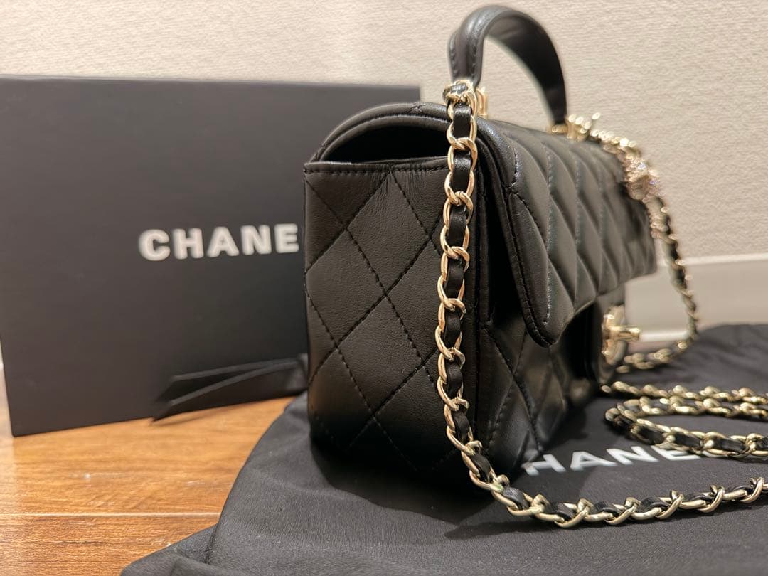 と*こ様 ノベルティ　ccロゴ　キルティングバッグ