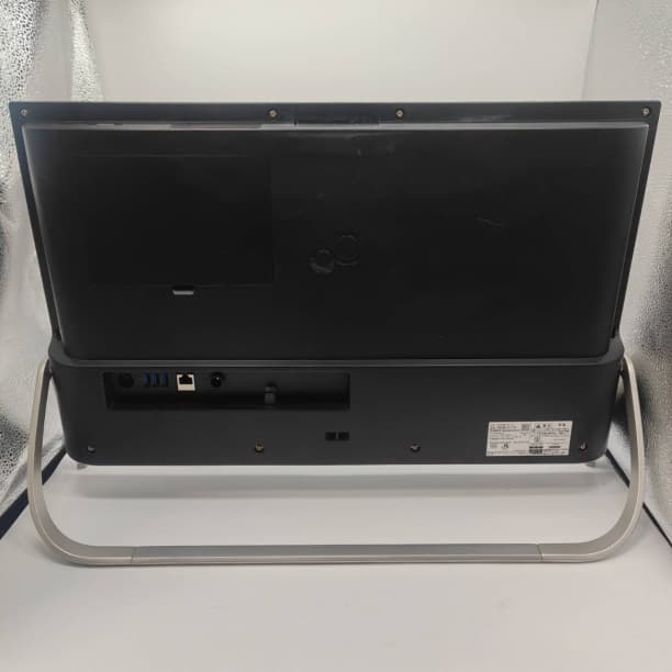 SSD1TB 第8世代i7 16GB フルHD 一体型デスクトップPC 富士通