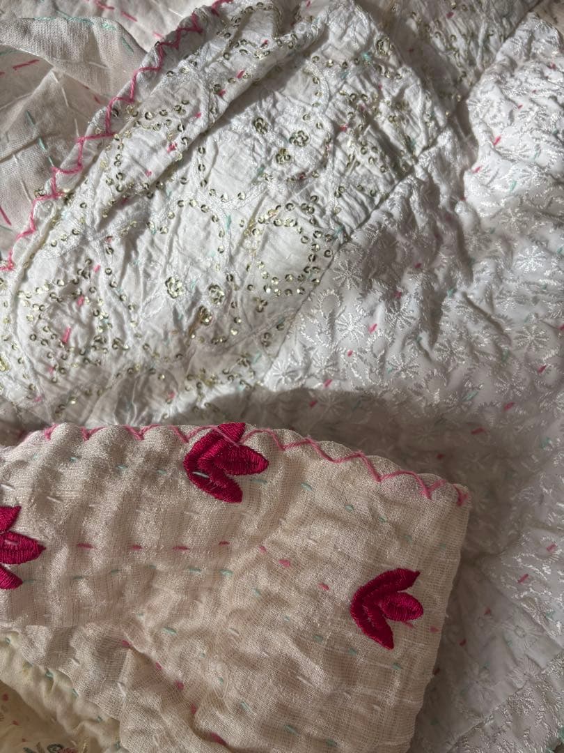 【稀少カラー】大判ラリーキルト　インド刺繍　カンタ　ヴィンテージ　パッチワーク