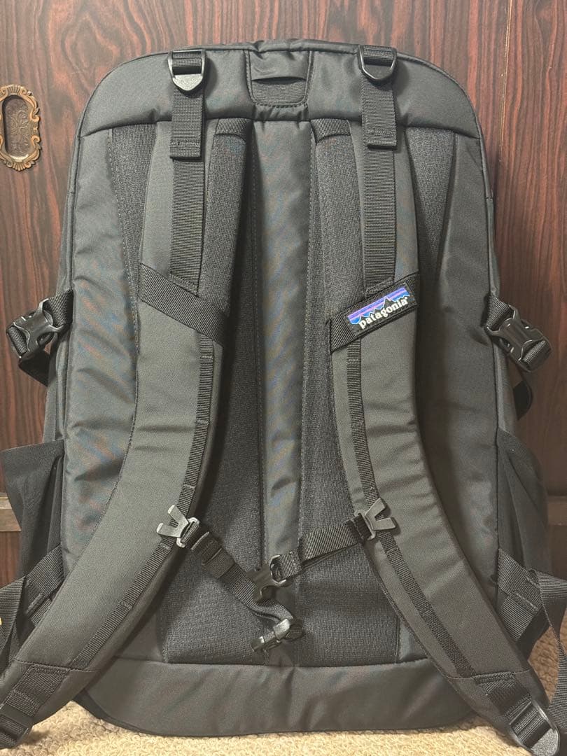 【新品未使用】patagonia パタゴニア レフュジオ デイパック 30L