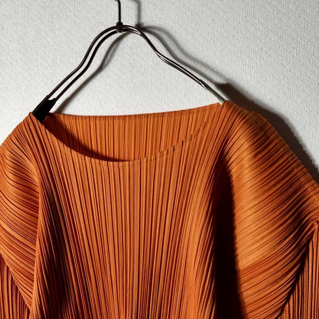 プリーツプリーズ イッセイミヤケ Uネック カットソー 長袖 オレンジ