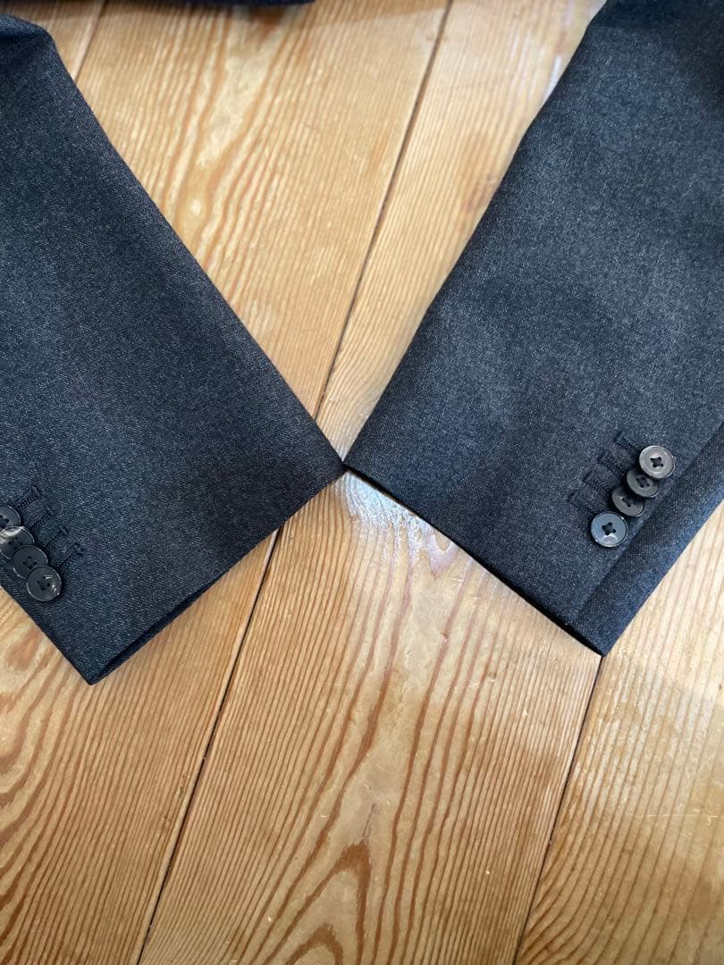 【美品】ユニバーサルランゲージ　スーツ　E.THOMAS TR24 秋冬