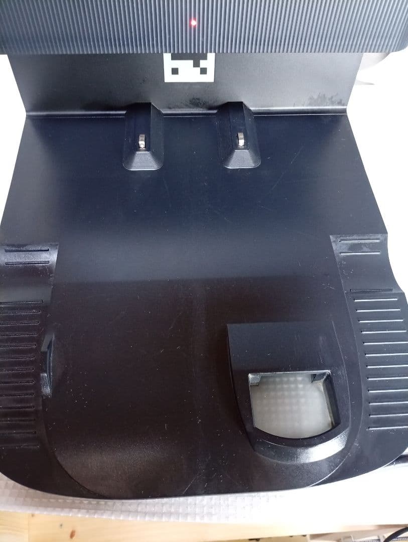 iRobot Roomba J7 本体 充電ステーション付き　作動良好