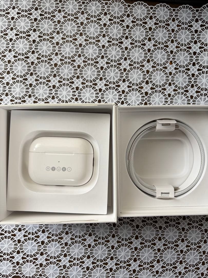 AirPods pro2 本体 ホワイト